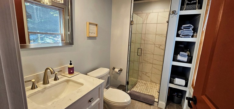 Cabins (United States of America, Greenville, Maine)