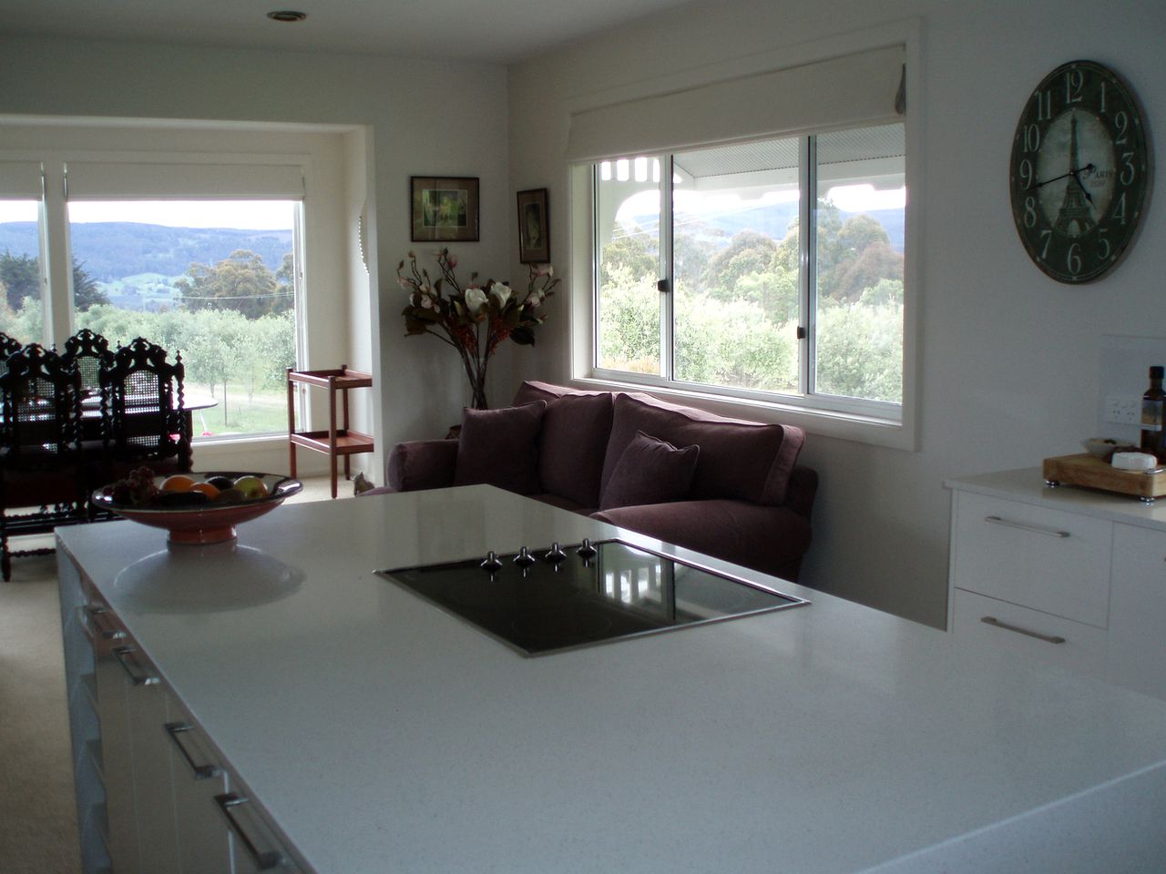 Tranquil Cottage Rental on 28 Scenic Acres in the Huon Valley of Southern Tasmania