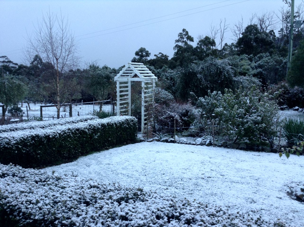 Tranquil Cottage Rental on 28 Scenic Acres in the Huon Valley of Southern Tasmania