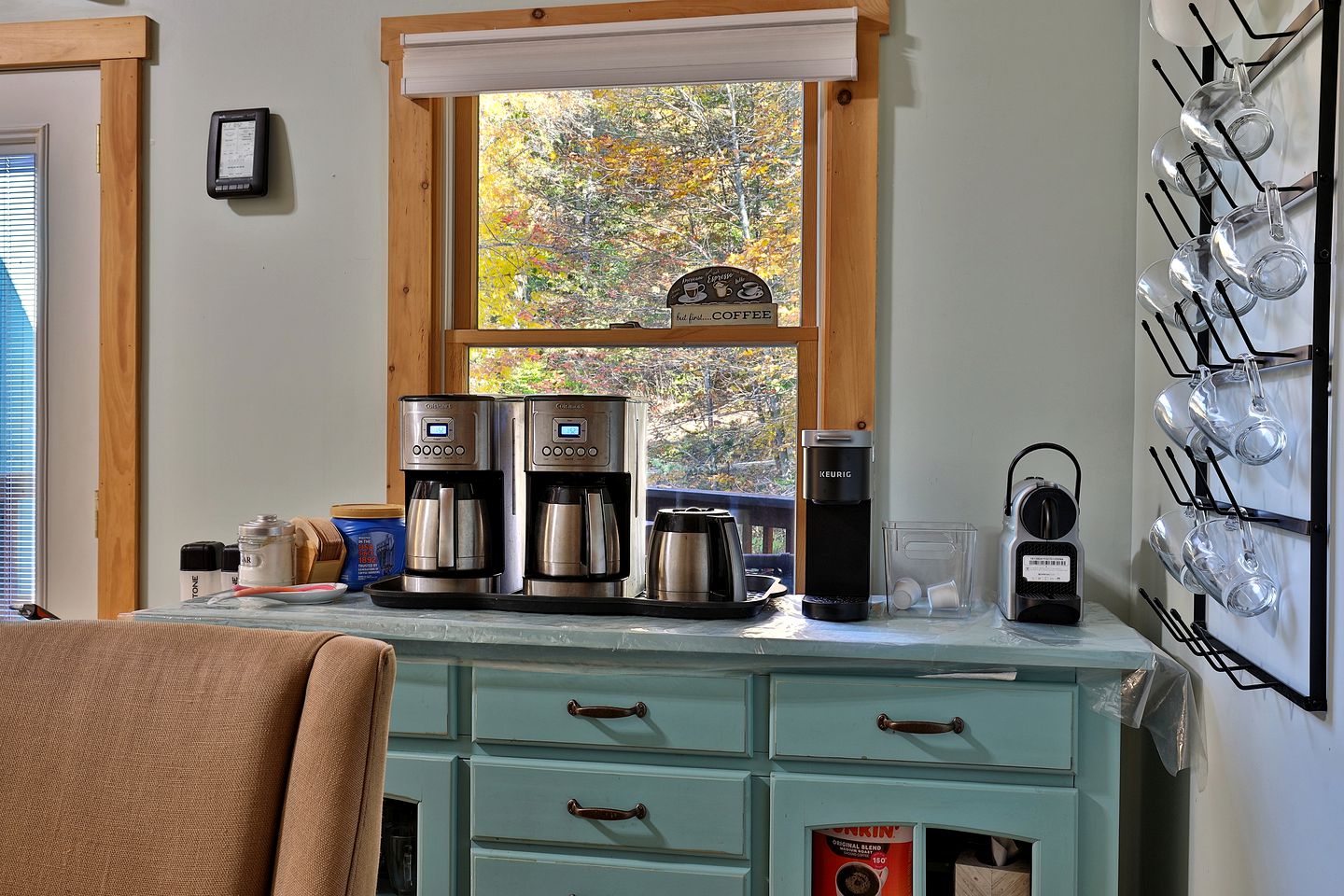 Enchanting Mountain Cabin Escape with Hot-Tub with Sensational Views of the Rolling Landscapes of Killington, Vermont