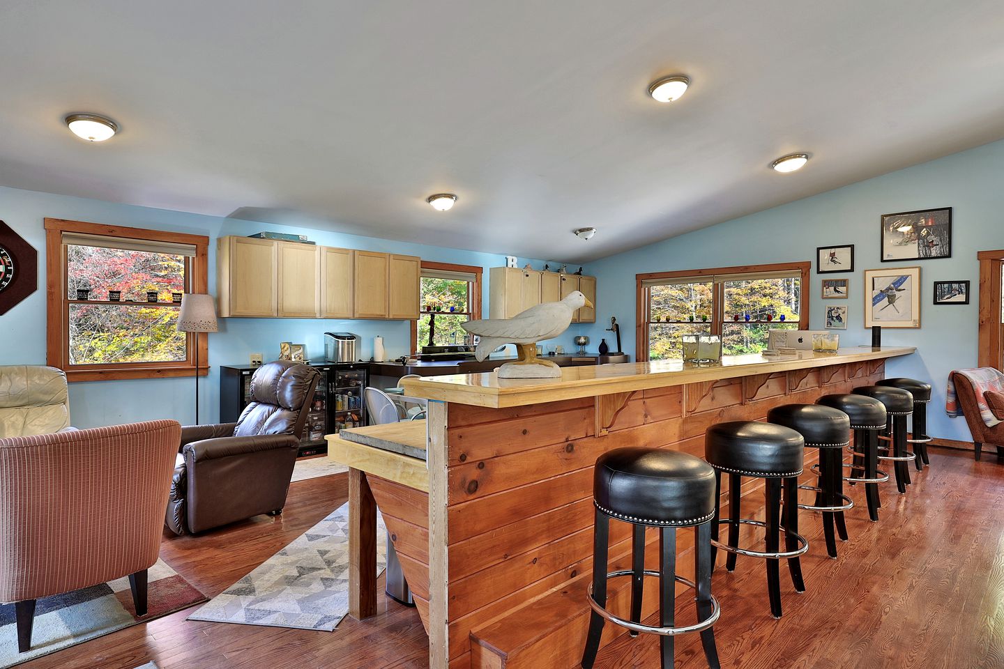 Enchanting Mountain Cabin Escape with Hot-Tub with Sensational Views of the Rolling Landscapes of Killington, Vermont