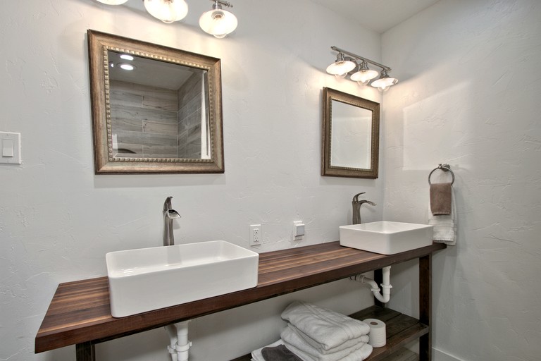 Vacation Rentals (United States of America, --, --)