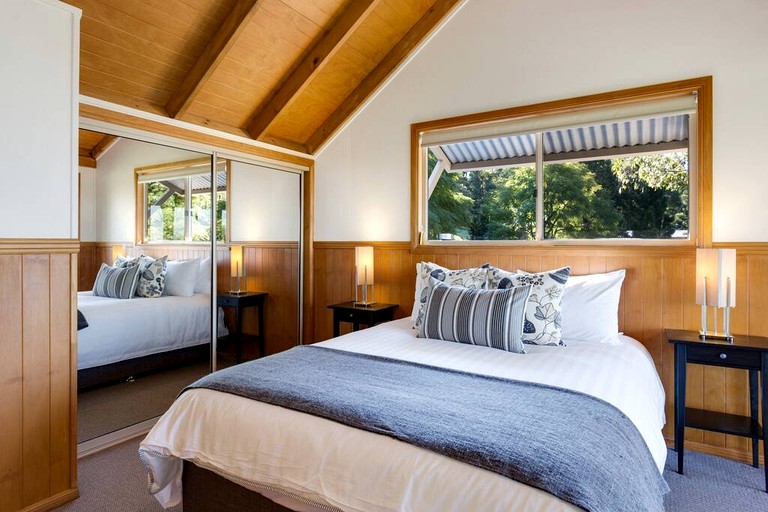 Vacation Rentals (Australia, Ravensbourne, Queensland)