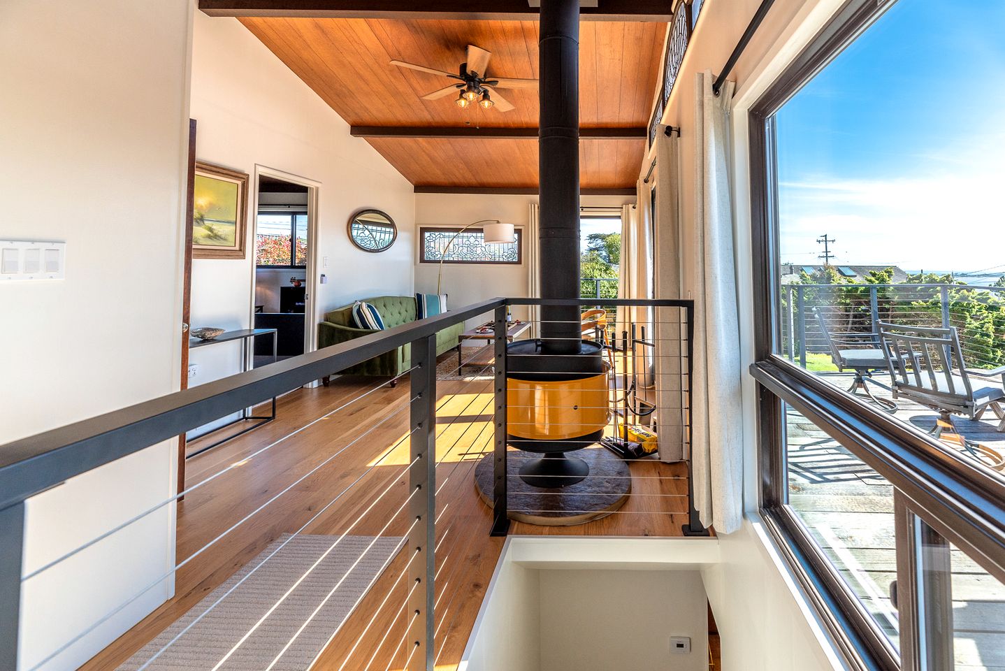 Gorgeous Coastal Cottage with Private Hot Tub in Bodega Bay, Perfect for a Weekend Escape by the Sea