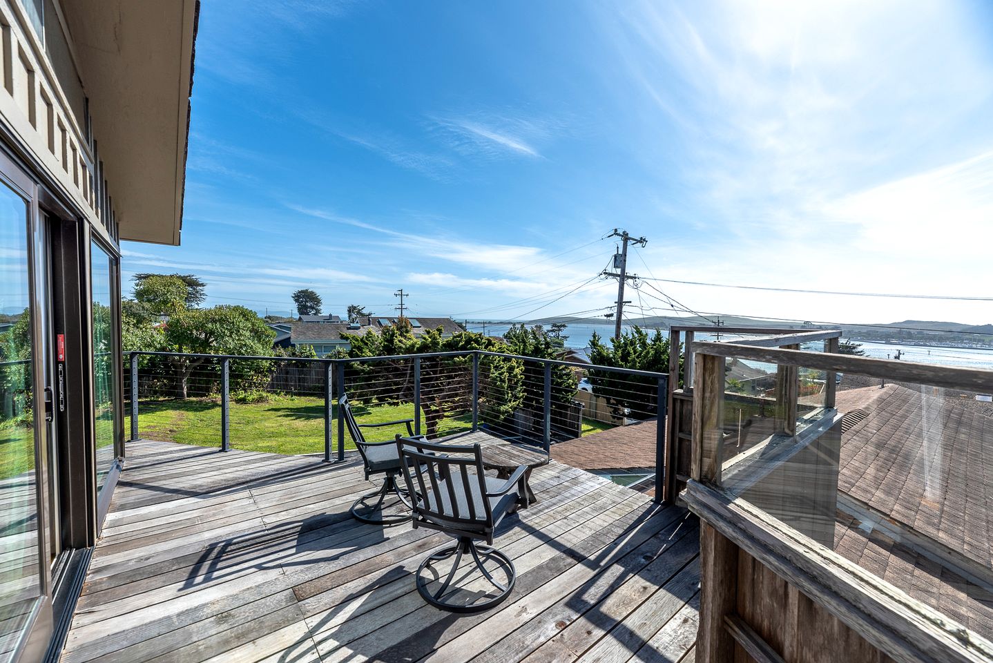 Gorgeous Coastal Cottage with Private Hot Tub in Bodega Bay, Perfect for a Weekend Escape by the Sea