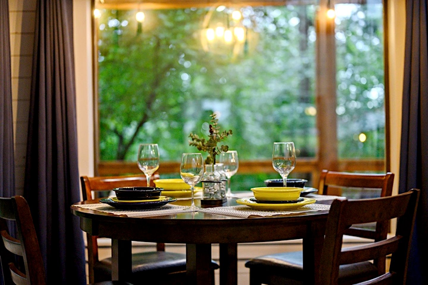 Romantic Luxury Cabin with Elevated Gazebo near Broken Bow, Oklahoma