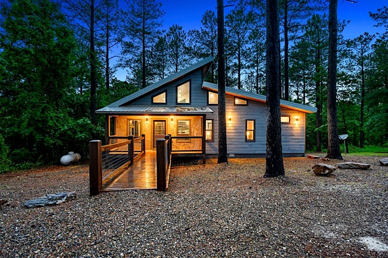 Cabins (United States of America, Broken Bow, Oklahoma)