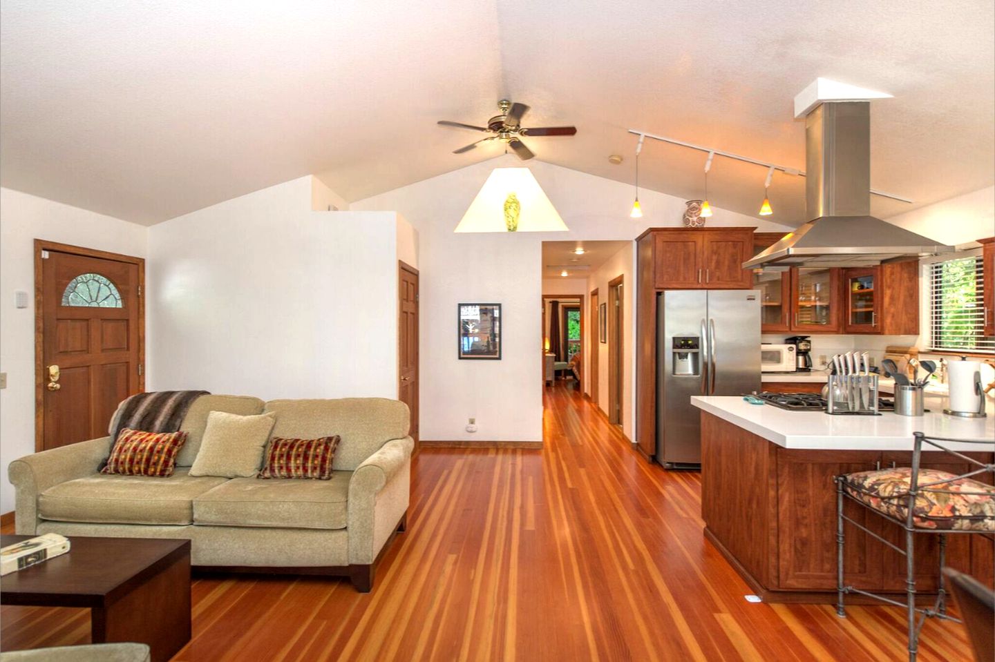 Secluded Cabin Rental with a Ping Pong Table near Johnson's Beach in California