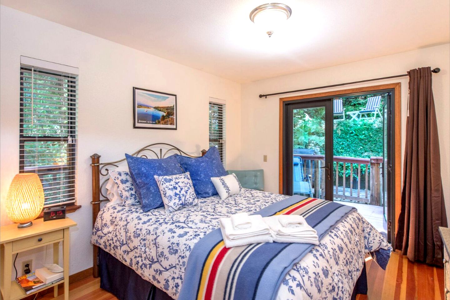 Secluded Cabin Rental with a Ping Pong Table near Johnson's Beach in California