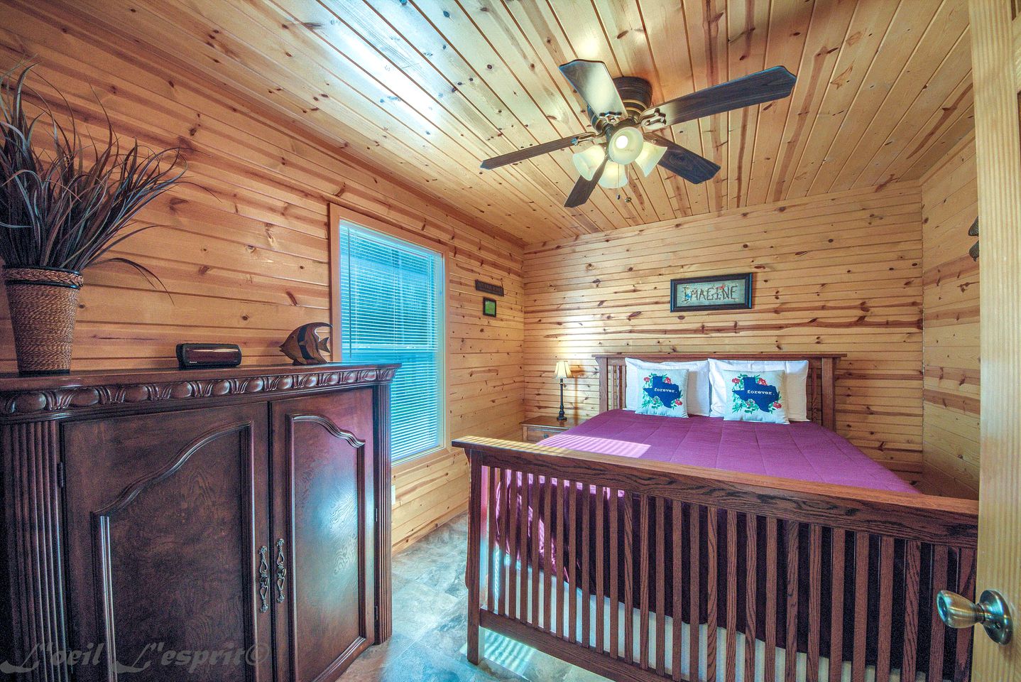 New Braunfels Glamping Cabin, Ideal for a Family Getaway in Texas