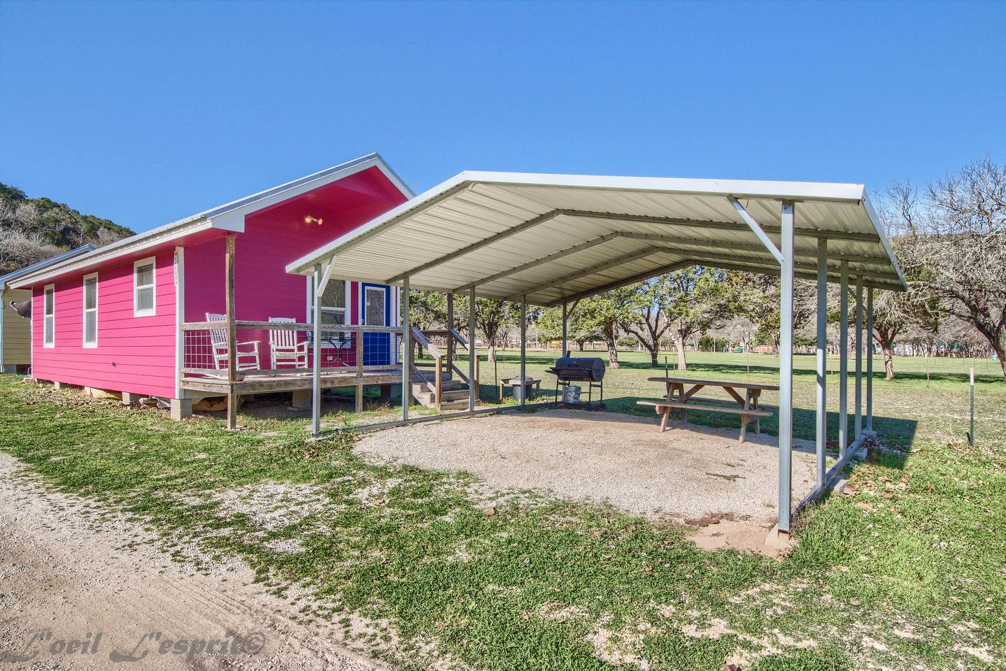 New Braunfels Glamping Cabin, Ideal for a Family Getaway in Texas