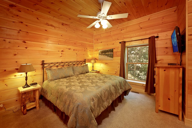 -- (United States, Gatlinburg, Tennessee)