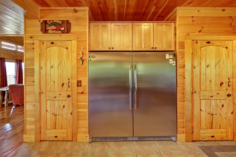 -- (United States, Gatlinburg, Tennessee)