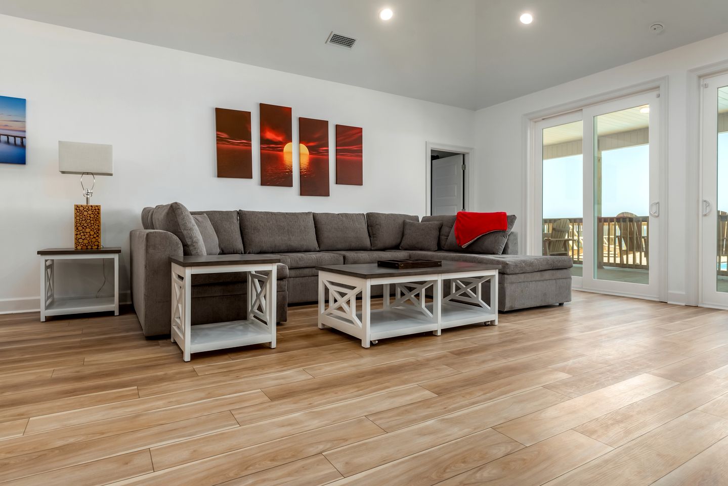 Awesome Oceanfront Beach House with Fantastic Sights in Dauphin Island, Alabama