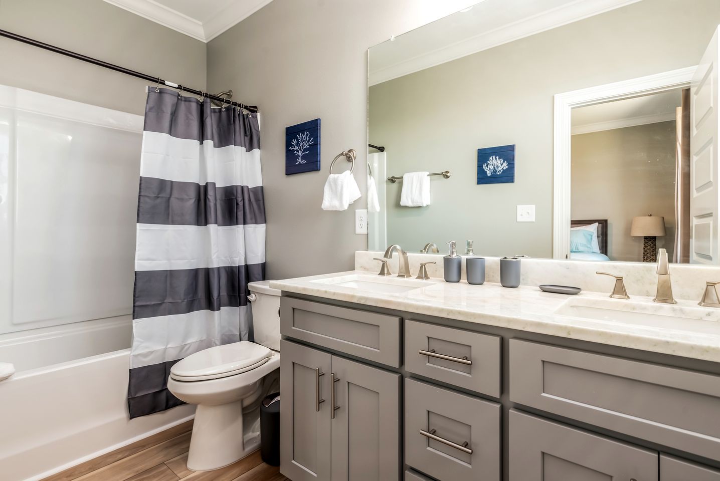 Awesome Oceanfront Beach House with Fantastic Sights in Dauphin Island, Alabama