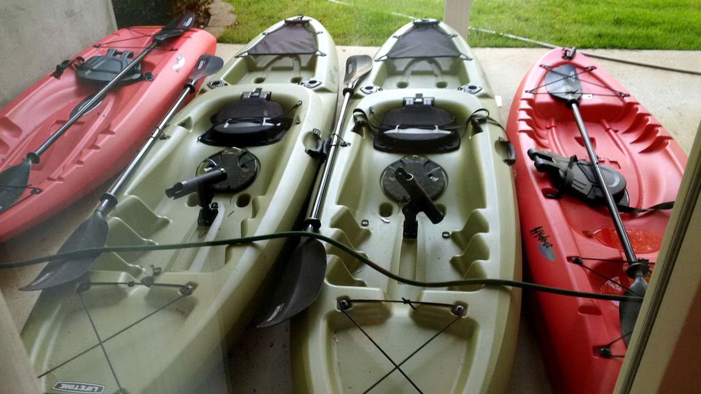 Spacious Family Vacation Rental on the Water in Bracey, Virginia