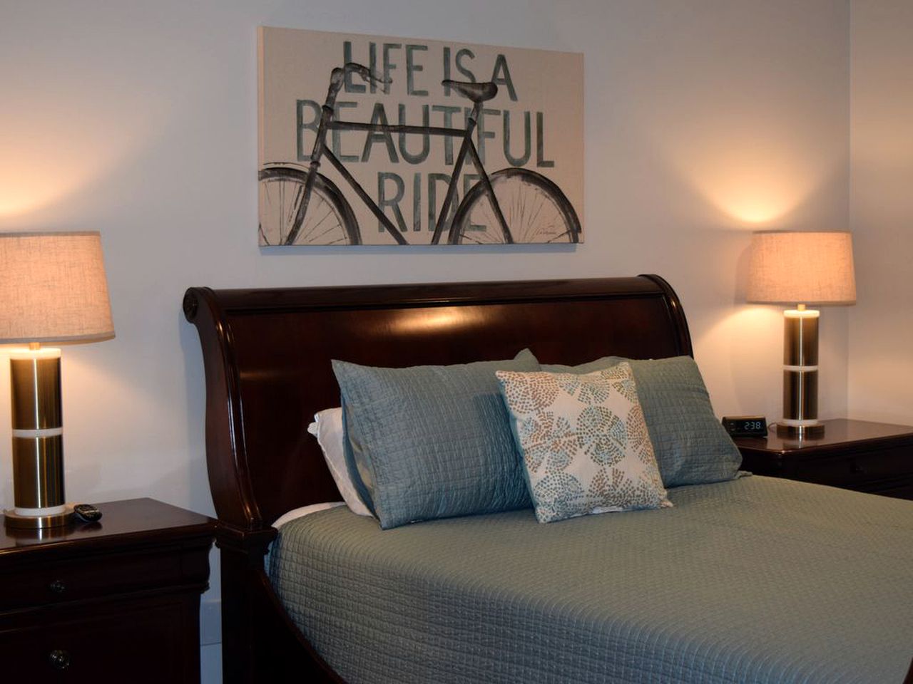 Spacious Family Vacation Rental on the Water in Bracey, Virginia