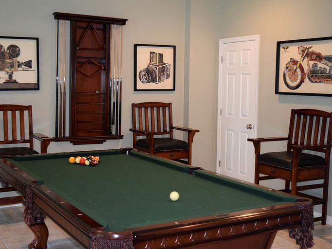 Vacation Rentals (Bracey, Virginia, United States)