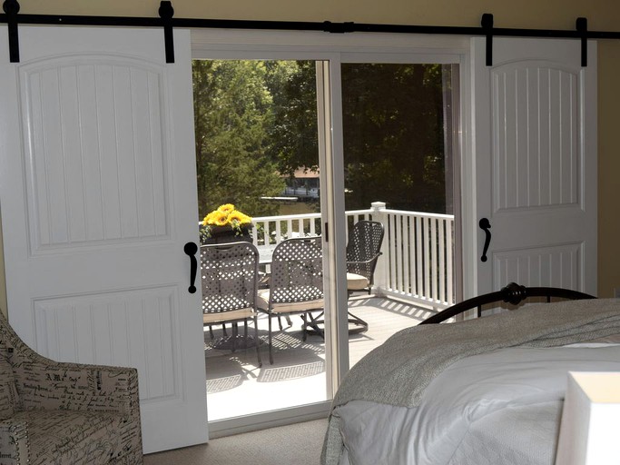 Vacation Rentals (Bracey, Virginia, United States)