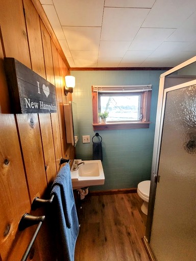 Cabins (United States of America, Laconia, New Hampshire)