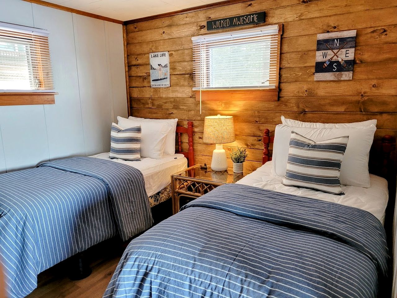 Scenic Lakeside Cabin with Exclusive Boat Dock Near Weirs Beach, Laconia, New Hampshire