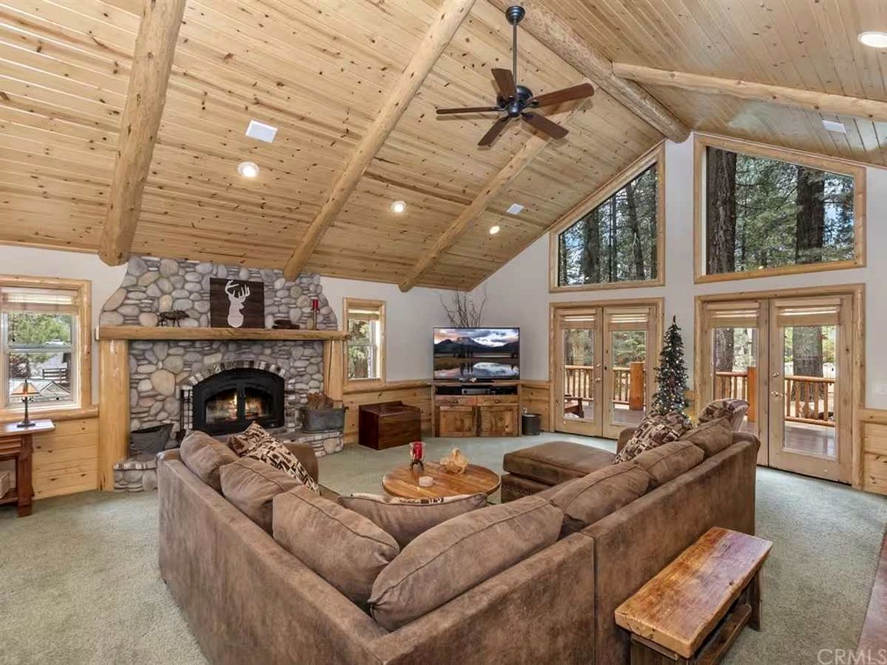 Spacious Mountain Cabin with Game Room and Outdoor Spa near Snow Summit in Big Bear, CA