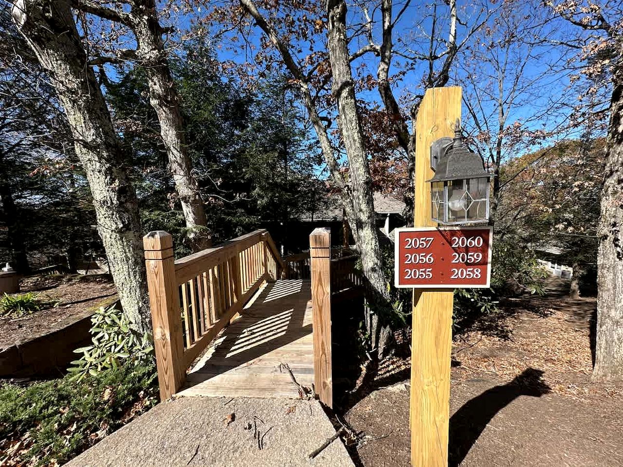 Charming Resort Retreat with Golf Course Views Near Wintergreen Resort, VA