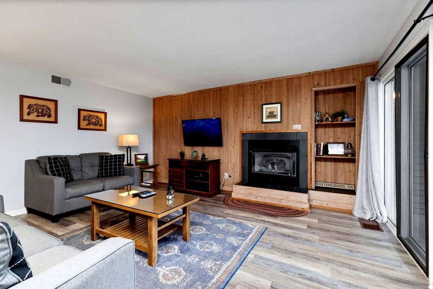 Charming Resort Retreat with Golf Course Views Near Wintergreen Resort, VA