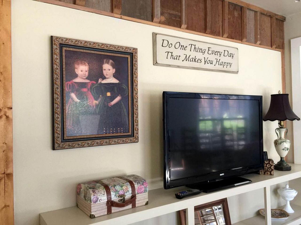 Vacation Cabin near the Boutiques and Galleries in Ingram, Texas