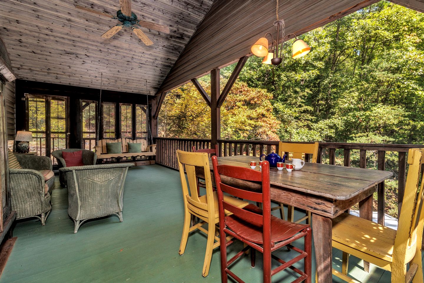 Charming Mountain Home with Expansive Deck Near Asheville in Black Mountain, North Carolina
