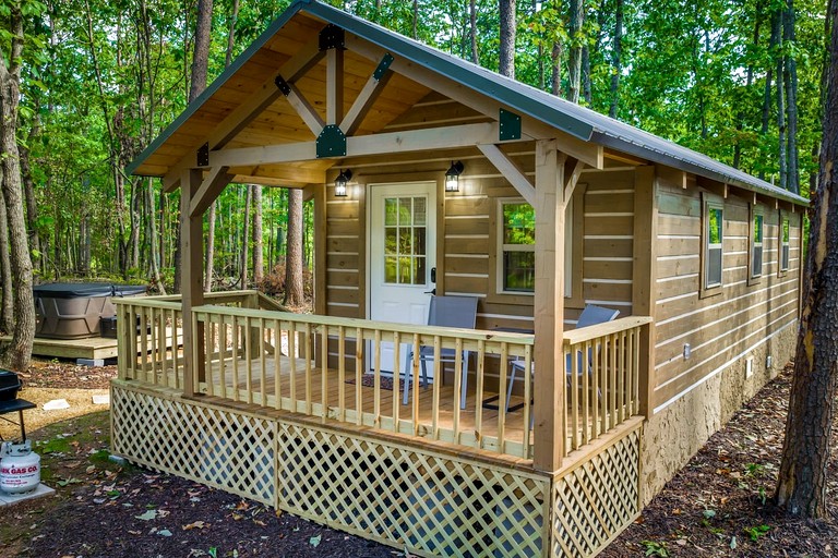 Cabins (United States of America, Mentone, Alabama)