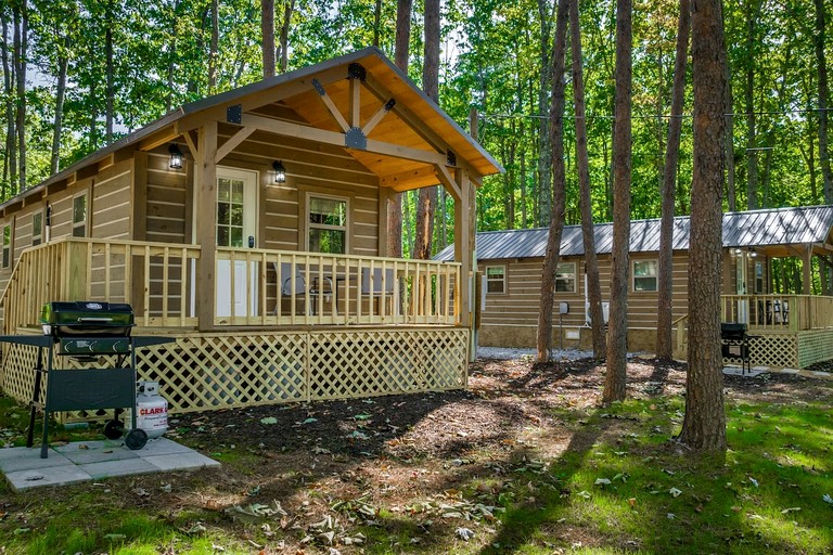 Cabins (United States of America, Mentone, Alabama)