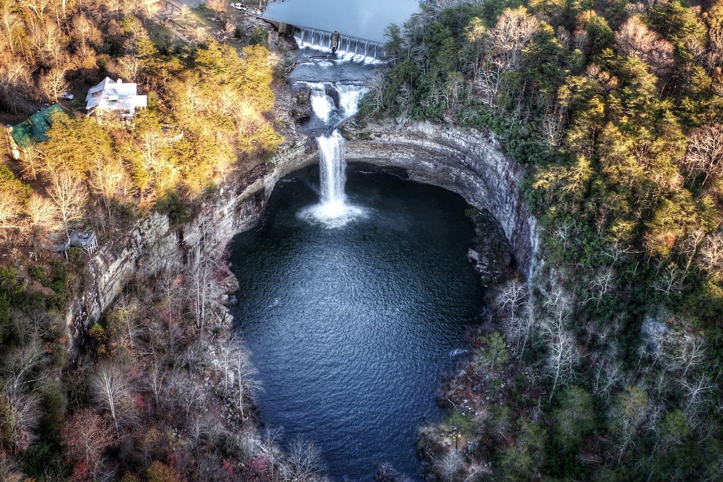 Peaceful Log Cabin Getaway with Hot Tub and Fire Pit in Mentone, Alabama