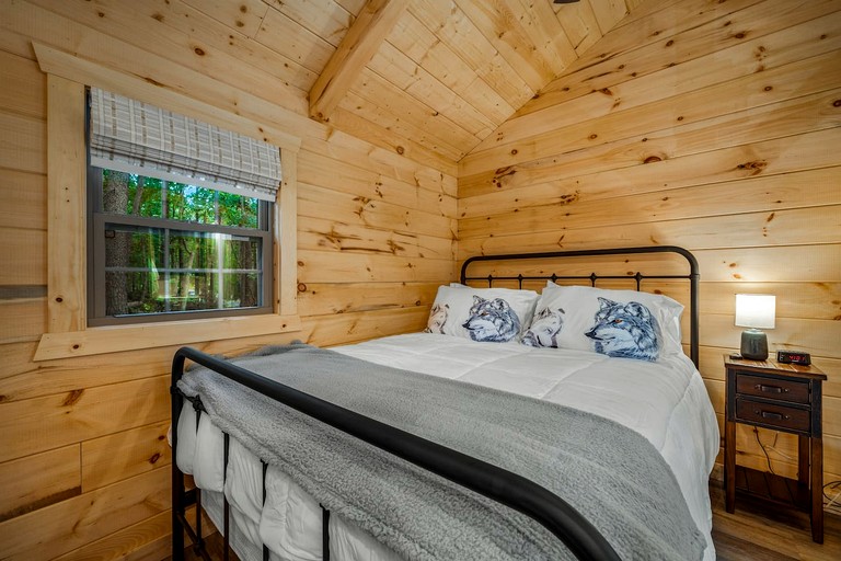 Cabins (United States of America, Mentone, Alabama)