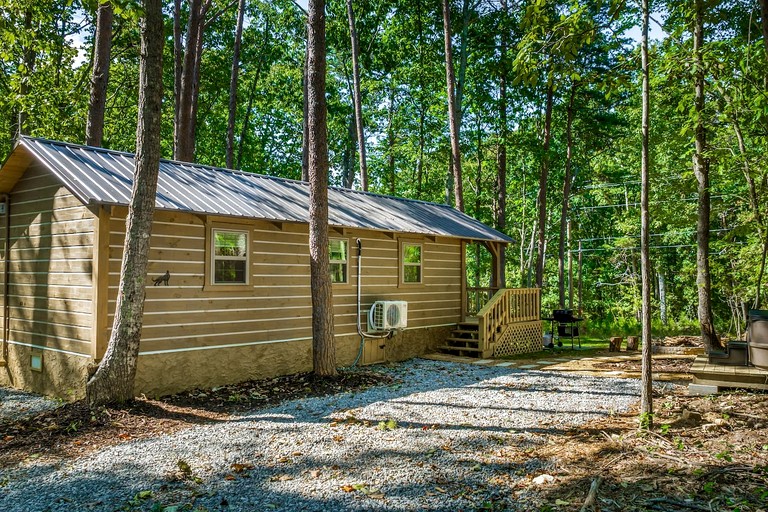 Cabins (United States of America, Mentone, Alabama)
