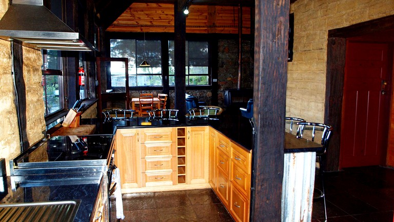 Cabins (Youngs Siding, Western Australia, Australia)