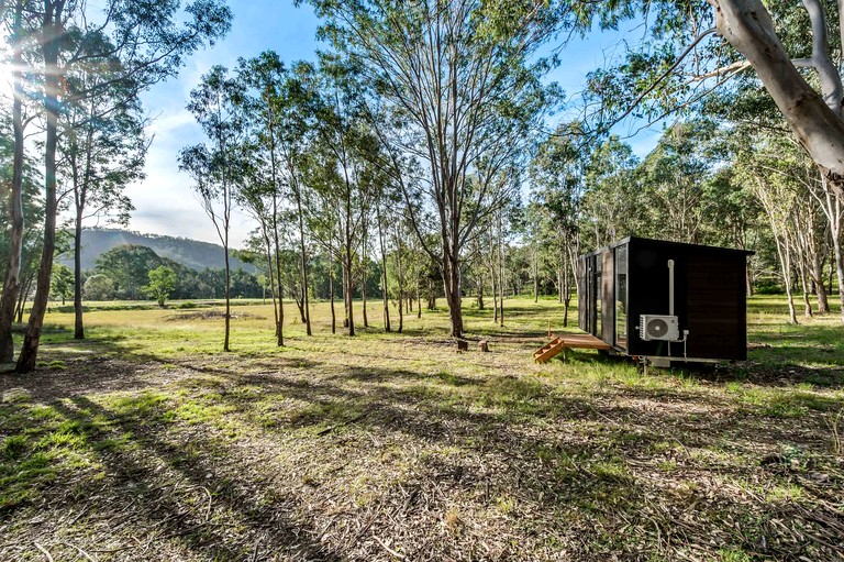 Tiny Houses (Australia, Paynes Crossing, New South Wales)