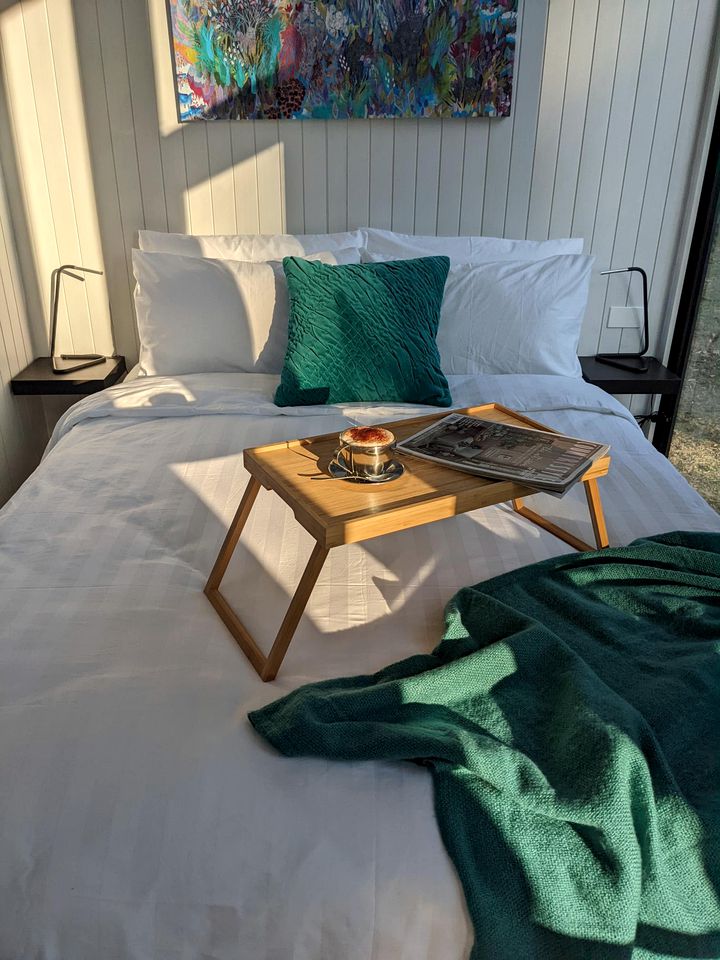 Vineyard Tiny Glamping in Victoria near Kara Kara National Park