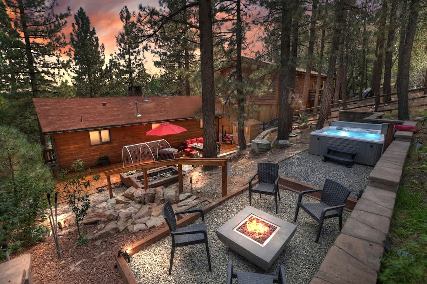 Wonderful Cabin with Amazing Outdoor Space Fantastic for Water Activities in Big Bear Lake, California