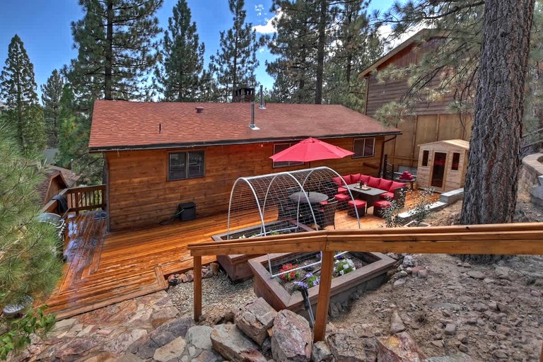 Cabins (United States of America, Big Bear Lake, California)