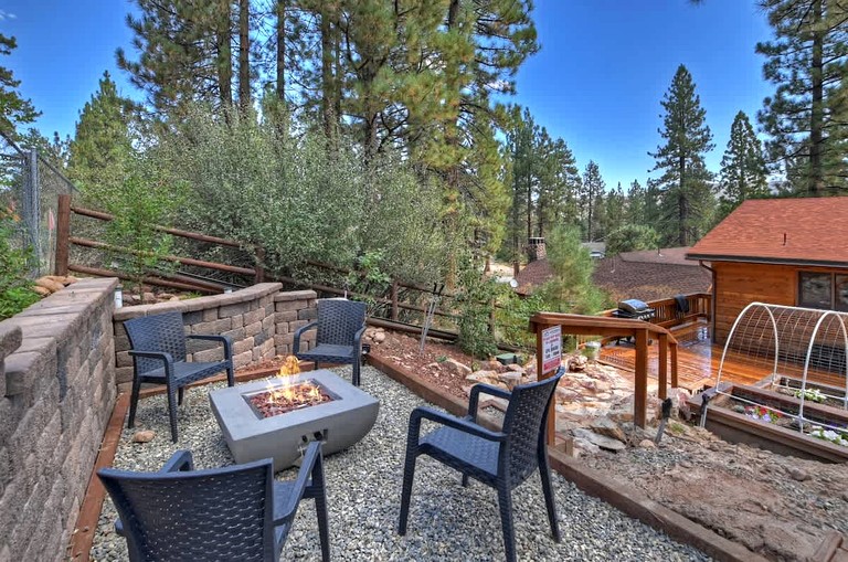 Cabins (United States of America, Big Bear Lake, California)