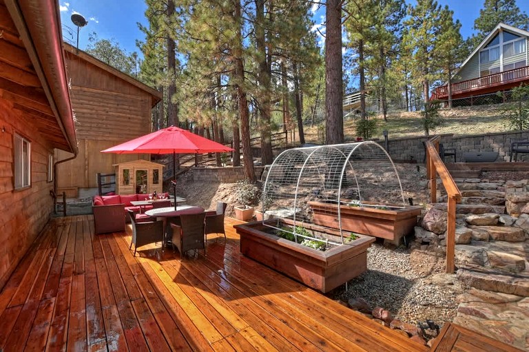 Cabins (United States of America, Big Bear Lake, California)