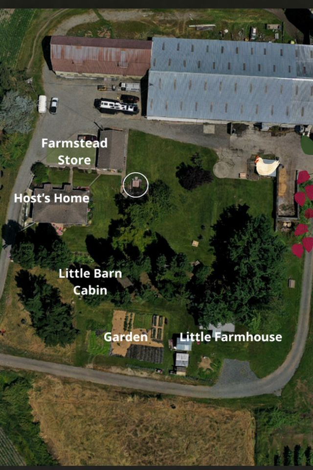 Wonderful Cabin with Fire Pit and Barbecue in Lynden, Washington