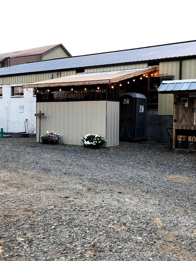 Cabins (United States of America, Lynden, Washington)