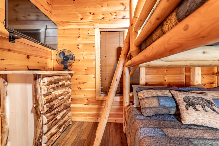 Cabins (United States of America, Pigeon Forge, Tennessee)