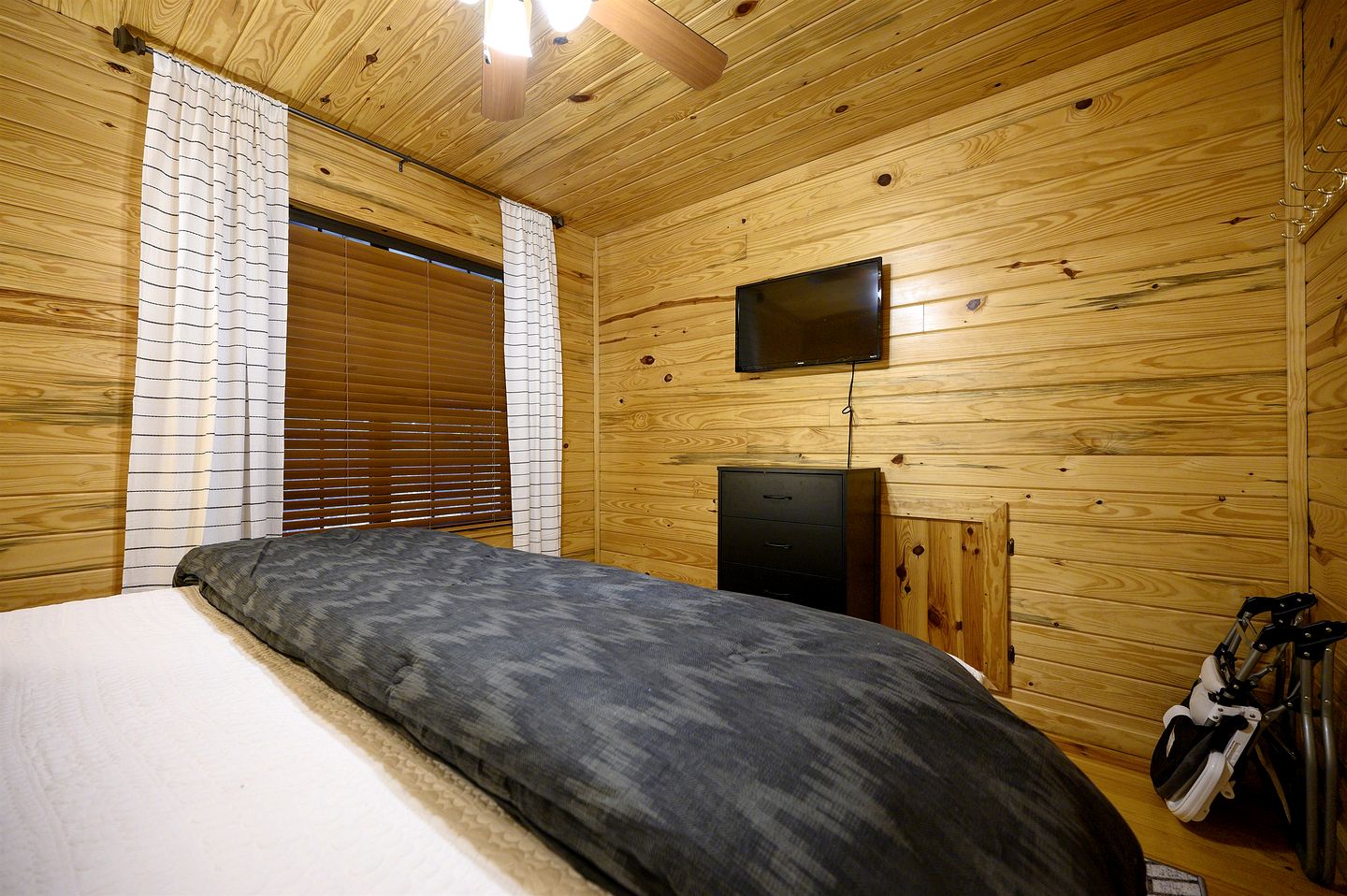 Wonderful Cabin Nestled in the Trees in Broken Bow, Oklahoma