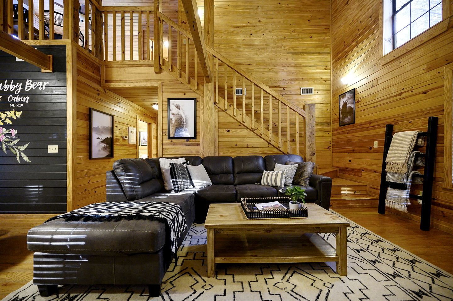 Wonderful Cabin Nestled in the Trees in Broken Bow, Oklahoma