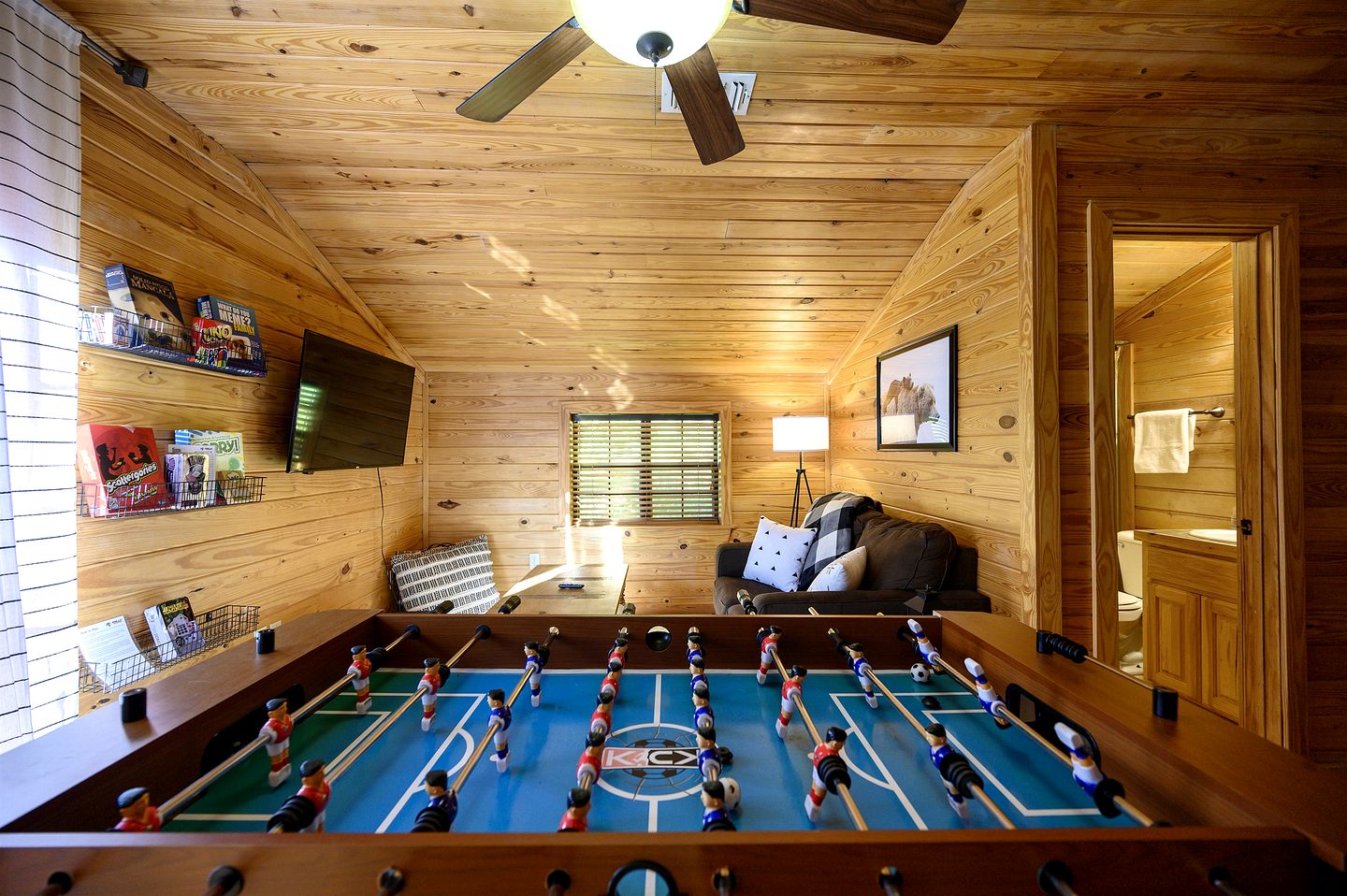 Wonderful Cabin Nestled in the Trees in Broken Bow, Oklahoma