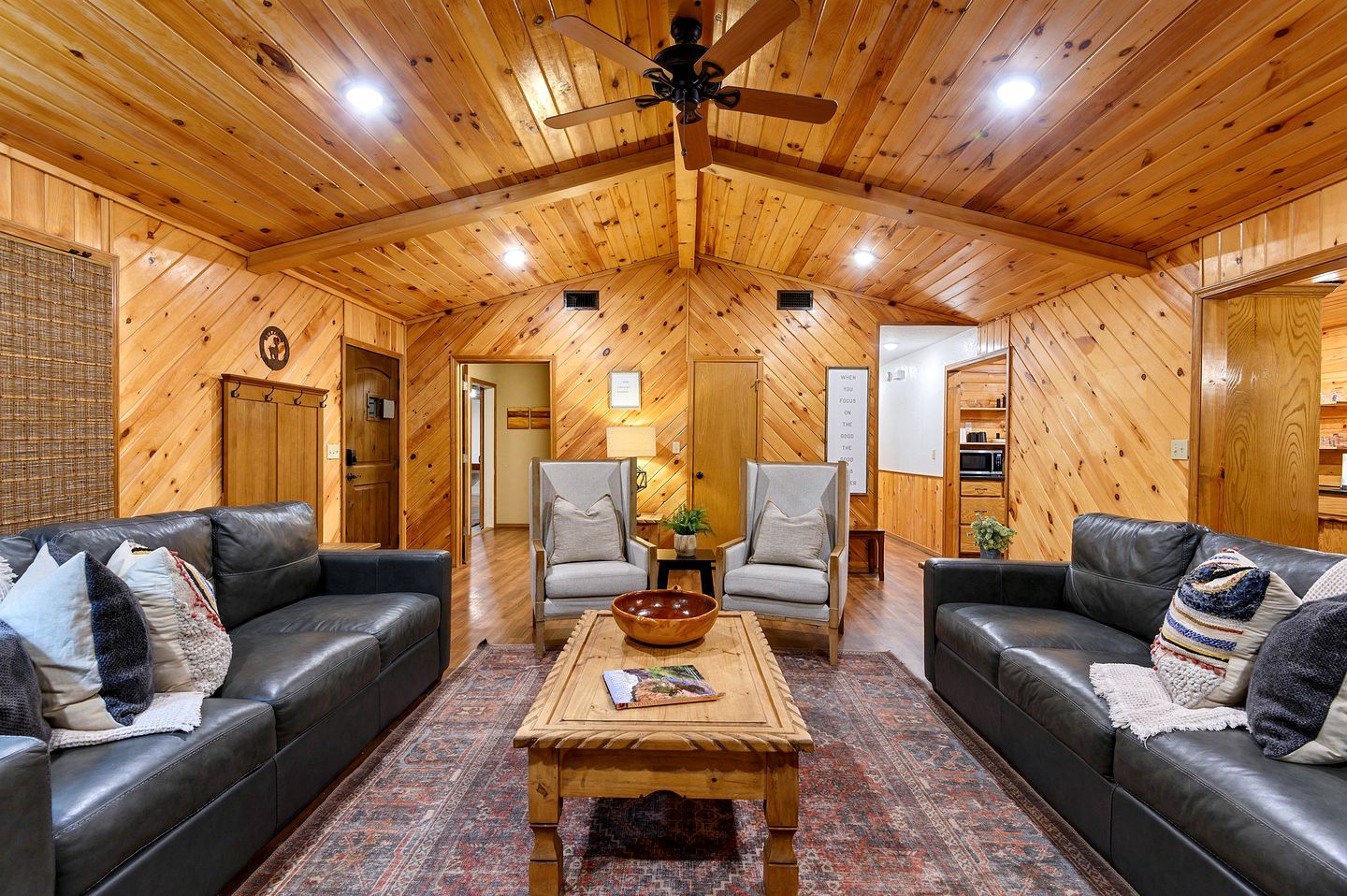 Wonderful Cabin Perfect for Family Getaways in Broken Bow, Oklahoma