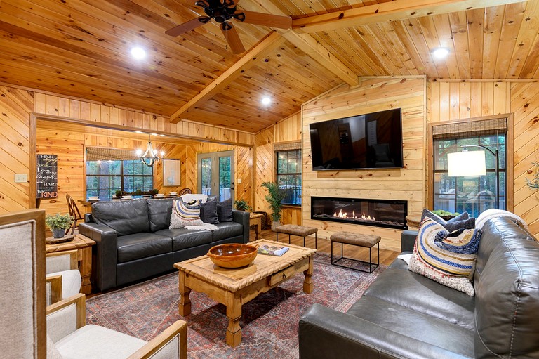 Cabins (United States of America, Broken Bow, Oklahoma)